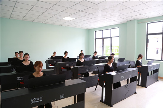 西安新东方技工学校